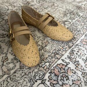 Dolce Vita Baylee Sunflower Wide Flat